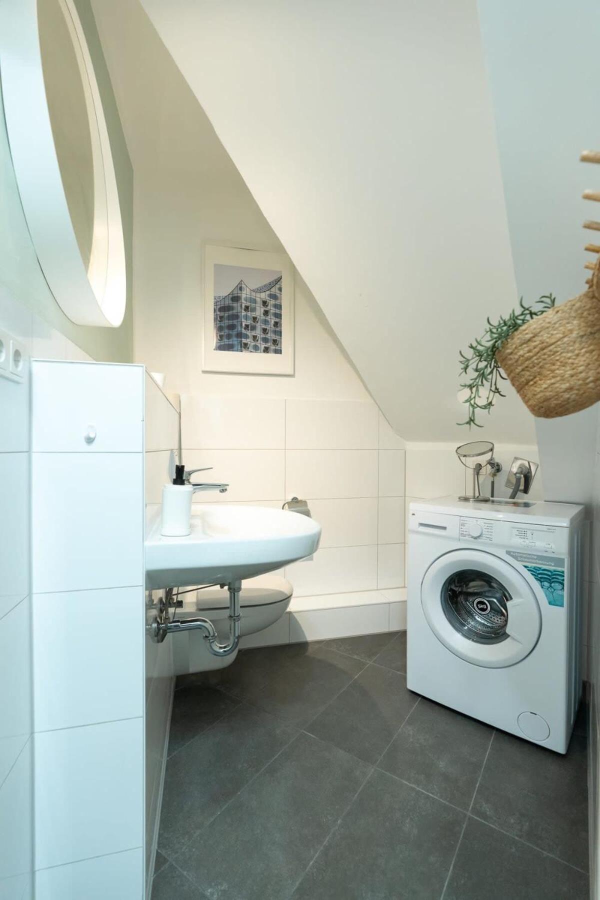 Hamburg City Apartment For 4 Екстериор снимка